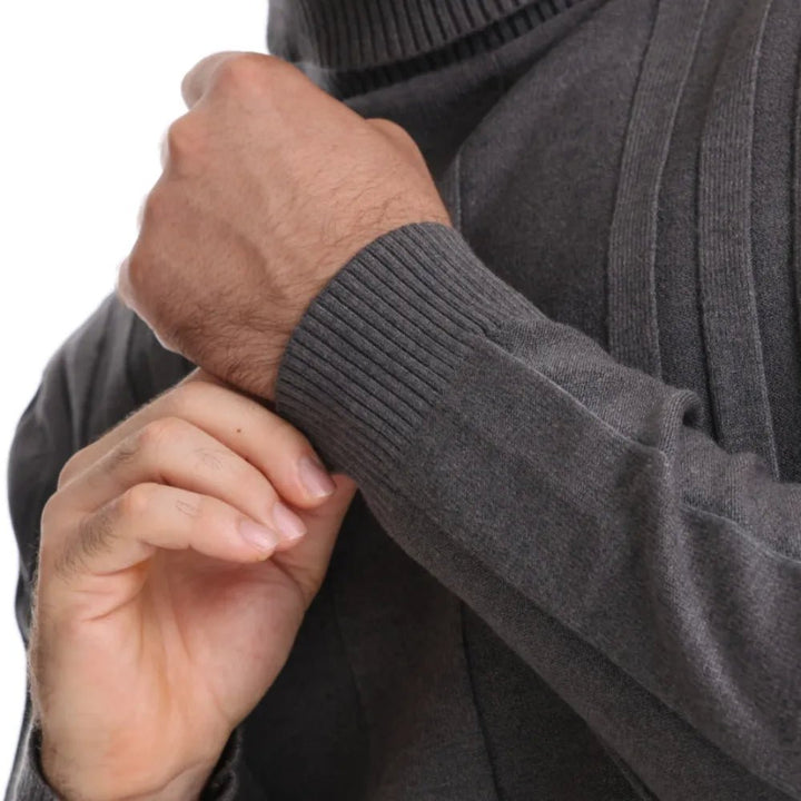 Oxford – Textured Knit Turtleneck