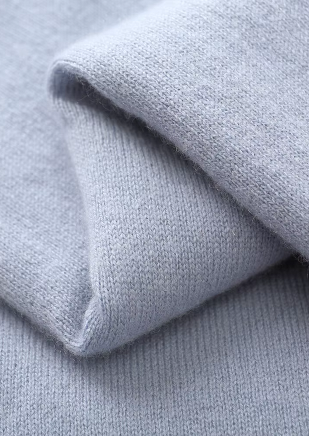 WOOL ZIP CARDIGAN