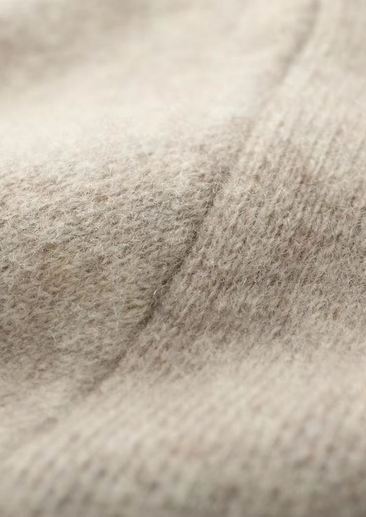 WOOL V-NECK CARDIGAN