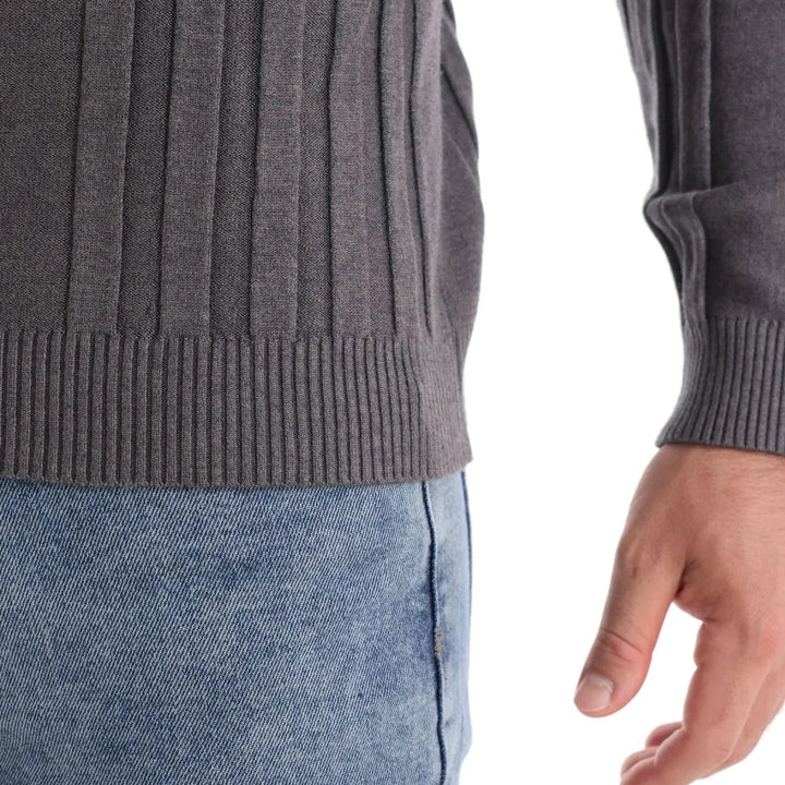 Oxford – Textured Knit Turtleneck